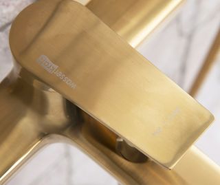 Встраиваемый смеситель для раковины Swedbe Platta 5501 хром